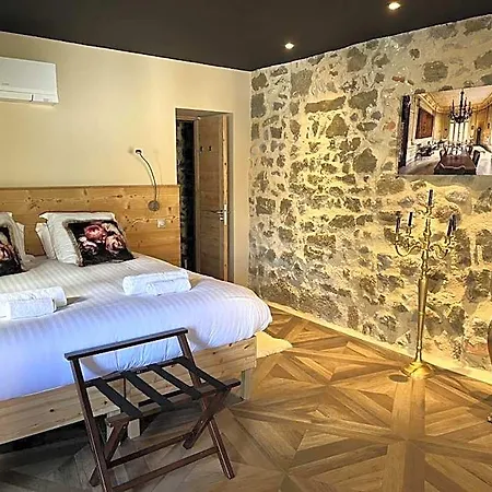 Le 19 Chapelle 43m2 - Centre Historique - Clim Langeac