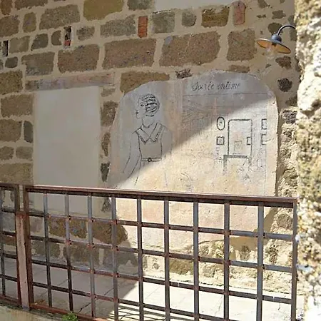 Le 19 Chapelle 43m2 - Centre Historique - Clim Langeac