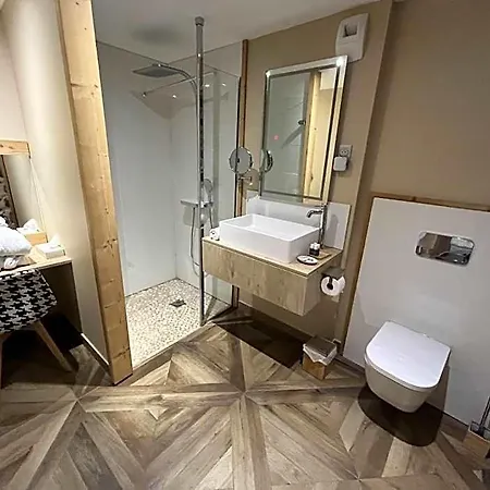 Le 19 Chapelle 43m2 - Centre Historique - Clim מלון Langeac